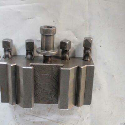 Quick change steel holder TRIPAN 