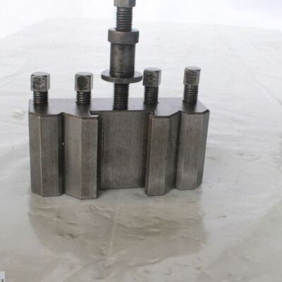Quick change steel holder TRIPAN 