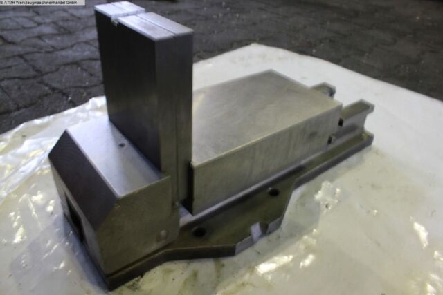 - Hydraulischer Schraubstock