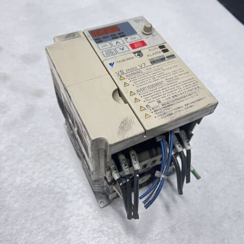 YASKAWA - VS MINI V7 - CIMR-V7AA22P2