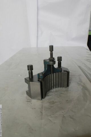 - CD32170