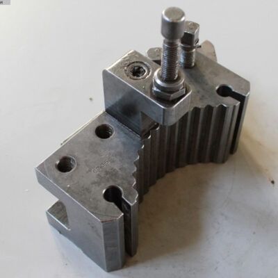 Quick change steel holder  D4D40180