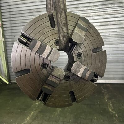 Futter  Vierbackenfutter Ø340 mm