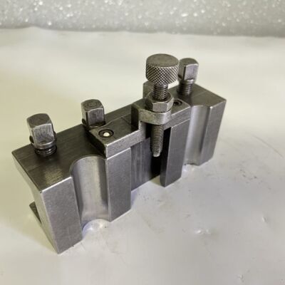 Quick change steel holder TRIPAN 860