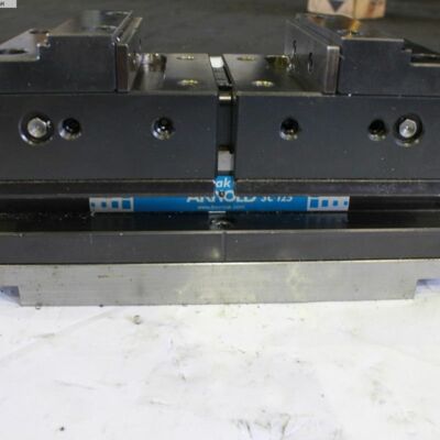 Schraubstock FRESMAK ARNOLD SC125 Selbstzentrierend