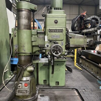 Radial Drilling Machine GIRARDS radialbohrmaschine
