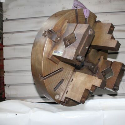 Futter  Vierbackenfutter Ø600 mm