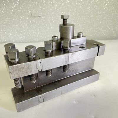 Schnellwechsel Stahlhalter TRIPAN ST412