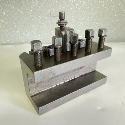 Quick change steel holder MULTIFIX D2D63220