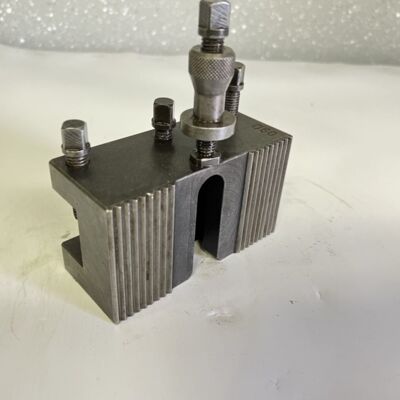 Quick change steel holder TRIPAN D60