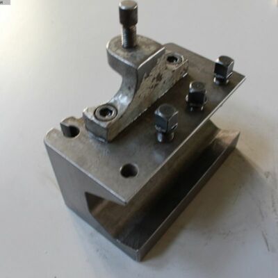 Schnellwechsel Stahlhalter  D1H63180