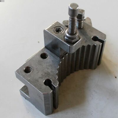 Schnellwechsel Stahlhalter  D4D40180