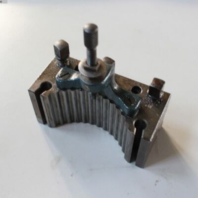 Quick change steel holder  BT180
