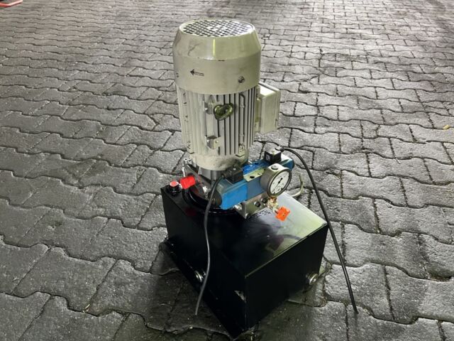 AC-MOTOREN - FBPA 90L-4 + 14l Behälter