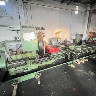 Leit- und Zugspindeldrehmaschine VDF-BOEHRINGER 3300X1000MM