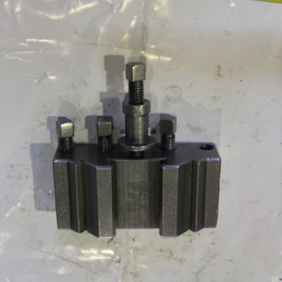 Quick change steel holder TRIPAN 