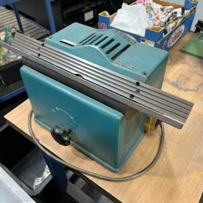 Entgratmaschine INDUMASCH Kantenfräsmaschine