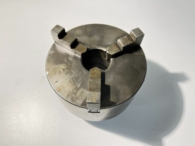 KLOPFER - Dreibackenfutter Ø165 mm