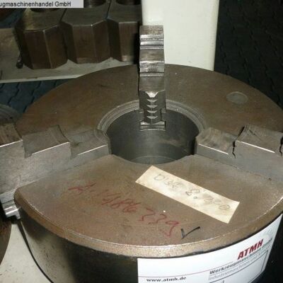 Futter  Dreibackenfutter Ø240 mm