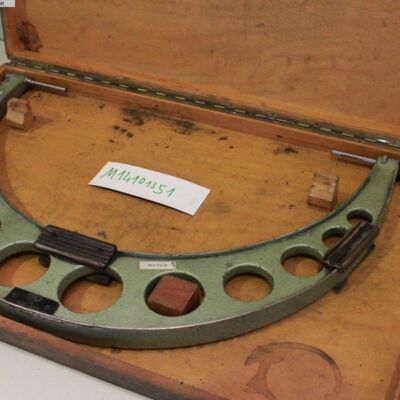 Measurement equipment and tools PAV Buegelmessschraube 400-500mm