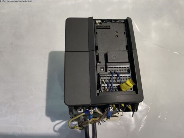 SIEMENS - 6SE6440-2AD22-2BA1