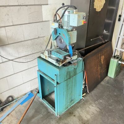 Gehrungs-Kreissägenautomat EISELE VMS 120