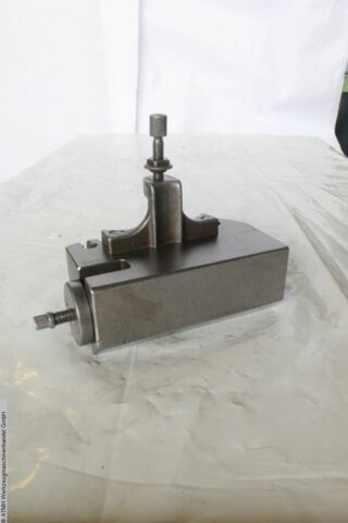  - CJ40160CM5