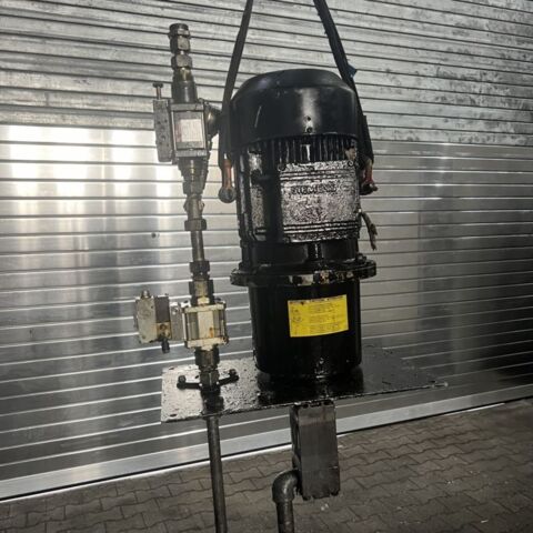SIEMENS - 1LA7130-2AA11