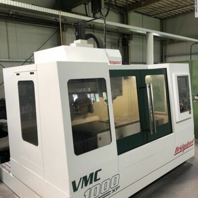 Machining Center - Vertical BRIDGEPORT VMC 1000 XP 22
